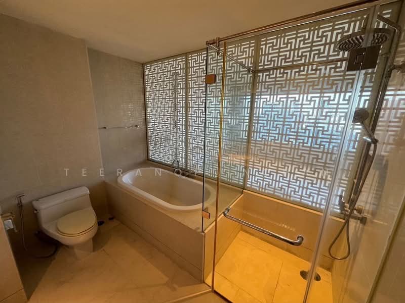 The Emporio Place : ดิ เอ็มโพริโอ เพลส, กรุงเทพ, 93 ซอยสุขุมวิท 24 ถนนสุุขุมวิท, คลองตัน, คลองเตย, กรุงเทพ, 135 ตร.ม., คอนโด ขาย, โดย Teeranop Inchan, 500207991 - DDproperty.com