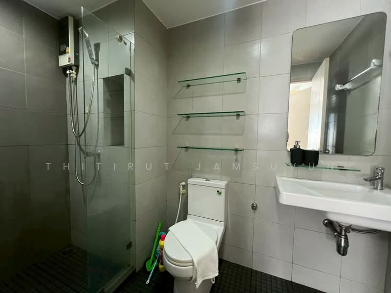 Elio Sukhumvit 64, Bangkok, 99 Soi Sukhumvit 64, Bang Chak, Phra Khanong, Bangkok, 1 Bedroom, 31 sqm, Condo For Rent, by Thitirut Jamsuvun, 500208004 - DDproperty.com