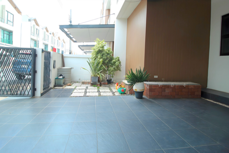 Mews Tientalay 15 : มิวส์ เทียนทะเล 15, กรุงเทพ, ซอย เทียนทะเล 15, แสมดำ, บางขุนเทียน, กรุงเทพ, 176 ตร.ม., ทาวน์เฮ้าส์ ขาย, โดย คุณปุณยวีร์ ภู่ทอง (อ้อ), 500208005 - DDproperty.com