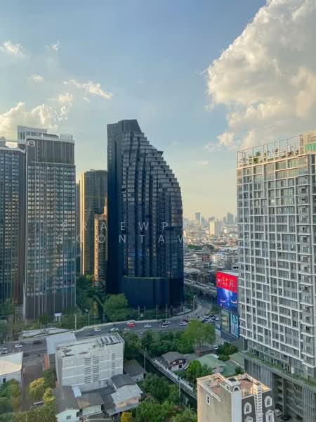 Aspire Rama 9, Bangkok, Soi Rama 9, Rama 9 Road, Huai Khwang, Huai Khwang, Bangkok, 1 Bedroom, 40 sqm, Condo For Rent, by Praewpakar Soontawong, 500208011 - DDproperty.com