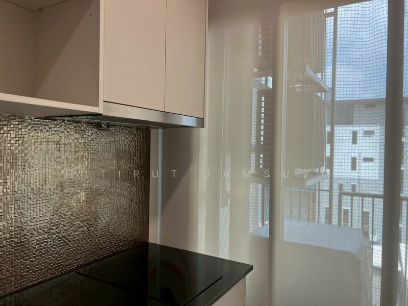 Thana Astra Sathorn-Chan, Bangkok, 209 Soi Chan 43, Thung Wat Don, Sathon, Bangkok, 1 Bedroom, 30 sqm, Condo For Sale, by Thitirut Jamsuvun, 500208021 - DDproperty.com