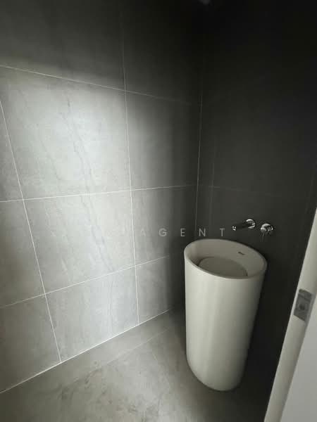 Authen Ladprao-Nakniwat, Bangkok, Soi Nak Niwat 48 Yaek 14, Pradit Manudharm Road, Lat Phrao, Lat Phrao, Bangkok, 3 Bedrooms, 375 sqm, Townhouse For Rent, by NR AGENT, 500208025 - DDproperty.com