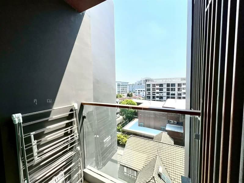 Lloyd Soonvijai-Thonglor, Bangkok, Soi Phetchaburi 47, Phetchaburi Road, Bang Kapi, Huai Khwang, Bangkok, 1 Bedroom, 31 sqm, Condo For Sale, by คุณ วีนัสรา บุตรพา (เมล), 500208038 - DDproperty.com