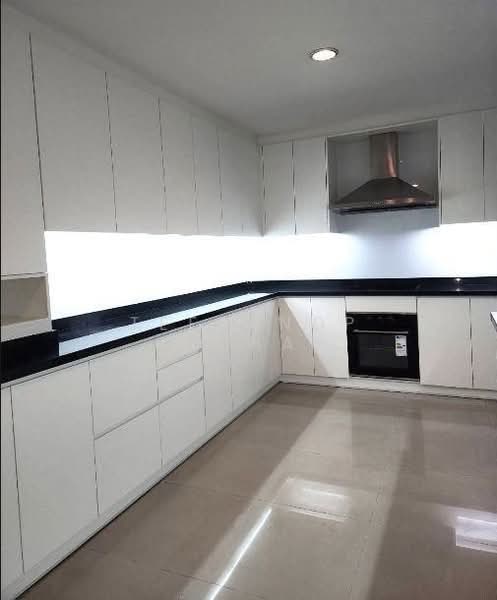 Baan Yen Akard, Bangkok, Yenakat, Chong Nonsi, Yan Nawa, Bangkok, 2 Bedrooms, 245 sqm, Condo For Sale, by Teeranop Inchan, 500208041 - DDproperty.com
