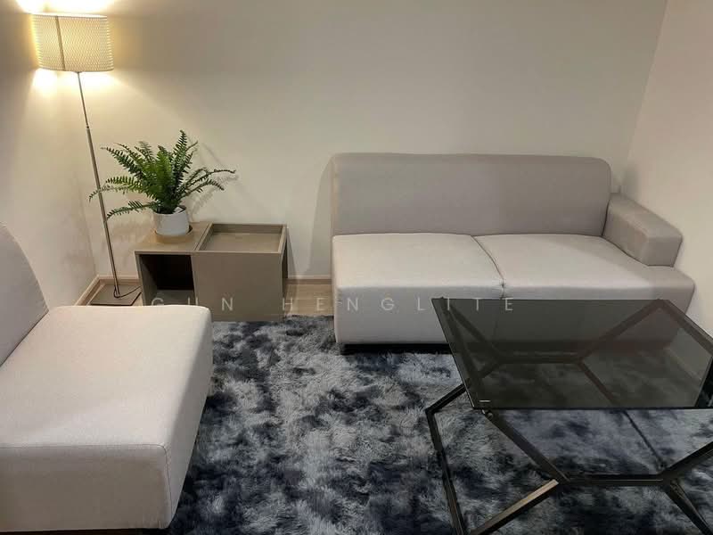 IDEO Sathorn-Wongwian Yai, Bangkok, 219 Soi Krung Thonburi 1, Khlong Ton Sai, Khlong San, Bangkok, 1 Bedroom, 35 sqm, Condo For Sale, by Gun Henglite , 500208047 - DDproperty.com