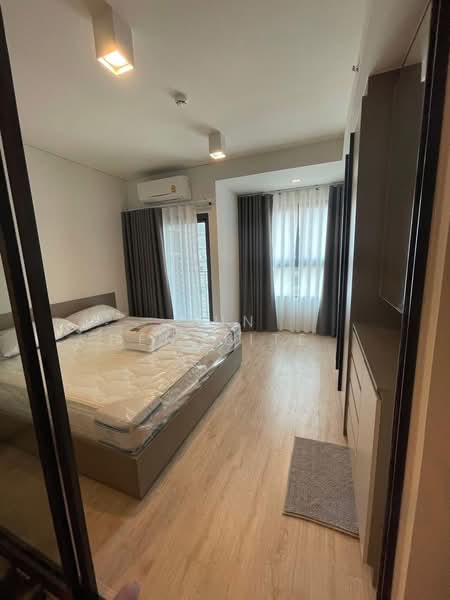 IDEO Sathorn-Wongwian Yai, Bangkok, 219 Soi Krung Thonburi 1, Khlong Ton Sai, Khlong San, Bangkok, 1 Bedroom, 35 sqm, Condo For Sale, by Gun Henglite , 500208047 - DDproperty.com