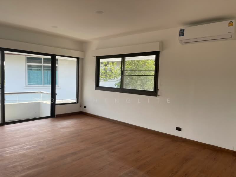 For Sale - Chuan Chuen Park Ville, Bangkok