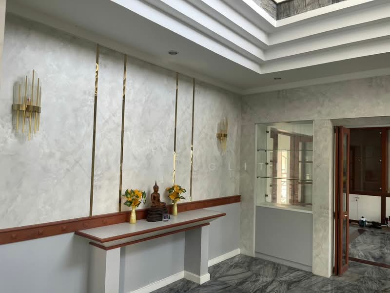 For Sale - Chuan Chuen Park Ville, Bangkok