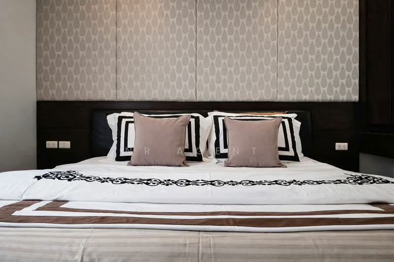 Baan Klang Muang Swiss Town Kaset-Nawamin, Bangkok, Soi Moobaan Klang Mueng, Chorake Bua, Lat Phrao, Bangkok, 2 Bedrooms, 170 sqm, Townhouse For Rent, by NR AGENT, 500208061 - DDproperty.com