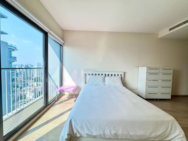 Noble Remix, Bangkok, 772 Soi Sukhumvit 36, Sukhumvit Road, Khong Tan, Khlong Toei, Bangkok, 3 Bedrooms, 274 sqm, Condo For Sale, by Teeranop Inchan, 500208102 - DDproperty.com