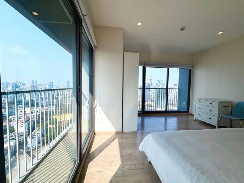 Noble Remix, Bangkok, 772 Soi Sukhumvit 36, Sukhumvit Road, Khong Tan, Khlong Toei, Bangkok, 3 Bedrooms, 274 sqm, Condo For Sale, by Teeranop Inchan, 500208102 - DDproperty.com