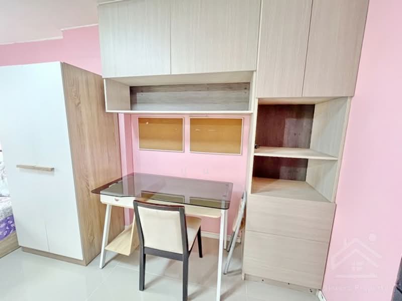 Lumpini Condo Town Chonburi-Sukhumvit : ลุมพินี คอนโดทาวน์ ชลบุรี สุขุมวิท, ชลบุรี, ซอยเพชรสยาม, บ้านสวน, เมืองชลบุรี, ชลบุรี, 21 ตร.ม., คอนโด ให้เช่า, โดย ปูน, 500208125 - DDproperty.com