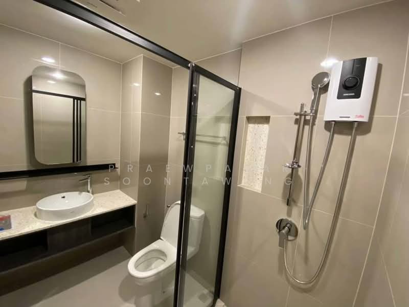 XT Huaikhwang, Bangkok, 244 Ratchadaphisek Road, Huai Khwang, Huai Khwang, Bangkok, Studio, 28 sqm, Condo For Rent, by Praewpakar Soontawong, 500208173 - DDproperty.com