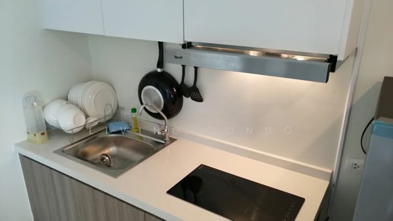 Elements Srinakarin, Bangkok, 43-1 Soi Supaphong 3, Intersection 4, Srinakarin Road, Nong Bon, Prawet, Bangkok, 2 Bedrooms, 67 sqm, Condo For Rent, by Living Condo, 500208184 - DDproperty.com