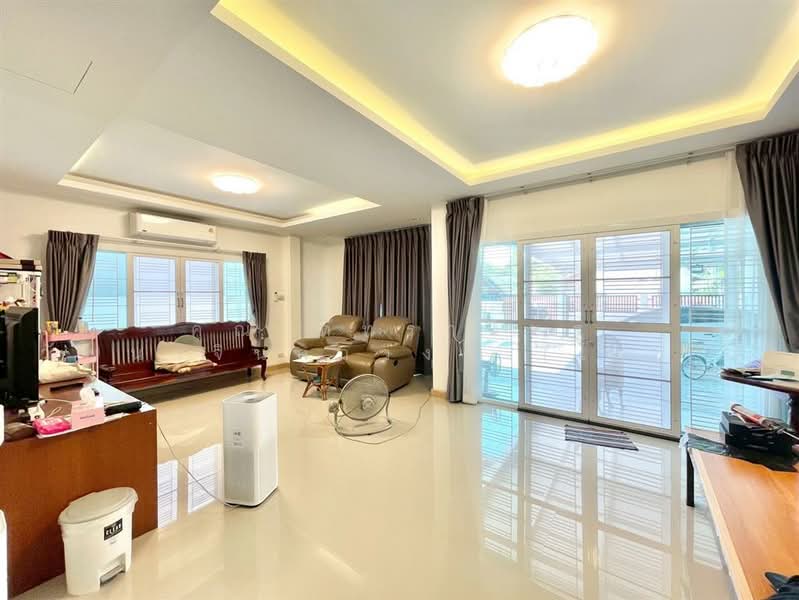 บ้านเดี่ยว 2 ชั้น 63 ตร.ว. บ้านเดี่ยว ซอยนวมินทร์24 ถนนนวมินทร์, Bangkok, ถนนนวมินทร์, Khlong Kum, Bueng Kum, Bangkok, 3 Bedrooms, 260 sqm, Single Detached House For Sale, by คุณ ภัทรานิษฐ์ วัฒนาจินดาวงศ์ (ไวท์), 500208201 - DDproperty.com