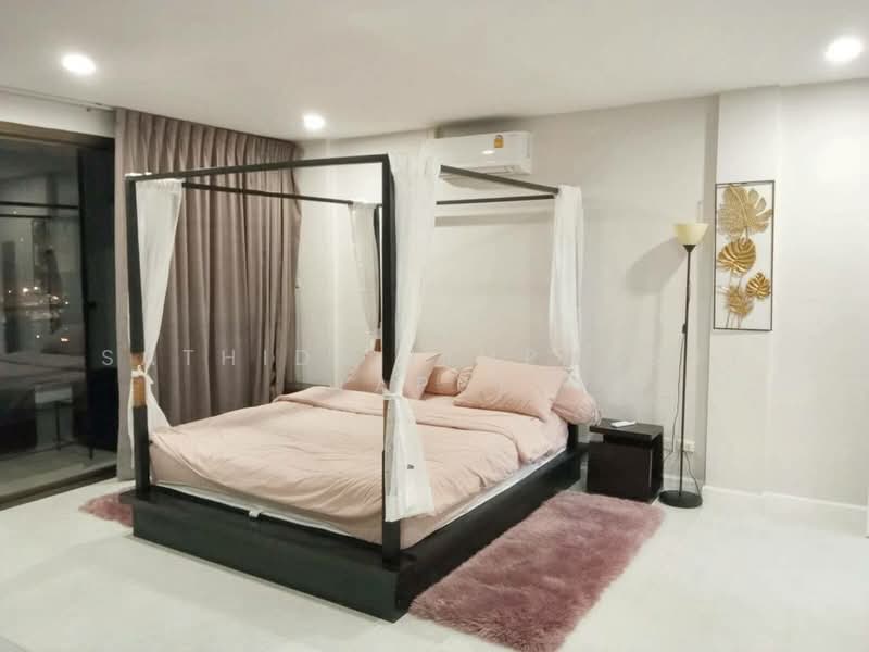 Sunrise Beach Resort & Residence, Chon Buri (Pattaya), 36 Pratumnak, Na Chom Thian, Sattahip, Chon Buri (Pattaya), 4 Bedrooms, 180 sqm, Condo For Rent, by Sathida Limphasut (App), 500208207 - DDproperty.com