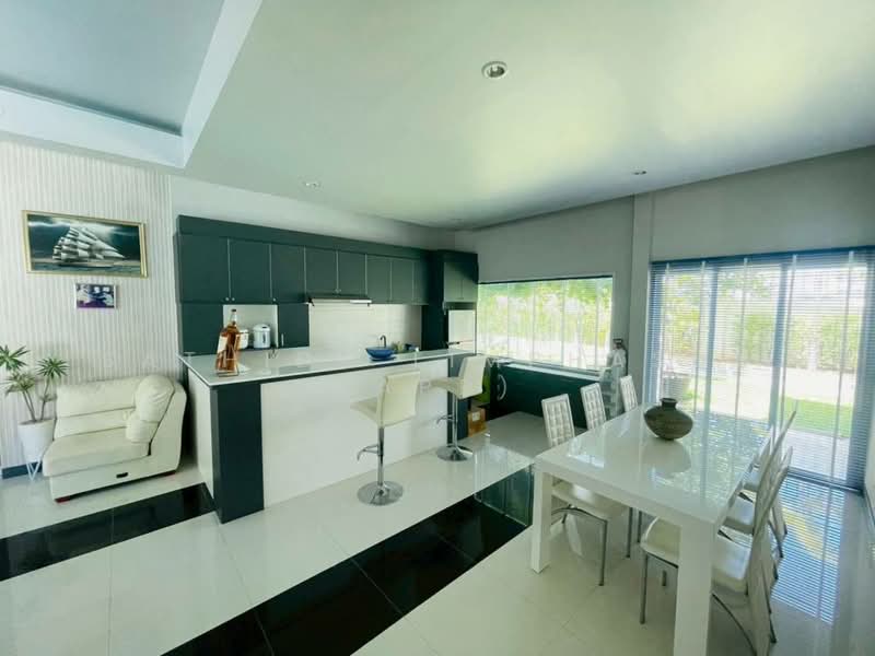 Baan Piam Mongkhon, Chon Buri (Pattaya), Huai Yai, Bang Lamung (Pattaya), Chon Buri (Pattaya), 3 Bedrooms, 300 sqm, Villa For Sale, by Sathida Limphasut (App), 500208211 - DDproperty.com