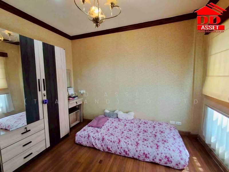 For Sale Baan Klang Muang Srinakarin24 บ้านกลางเมือง เดอะรอยัล โมนาโค ศรีนครินทร์-พัฒนาการ, Bangkok, Suan Luang, Suan Luang, Bangkok, 3 Bedrooms, 80 sqm, Single Detached House For Sale, by DD Asset (Thailand) Co.,Ltd, 500208216 - DDproperty.com