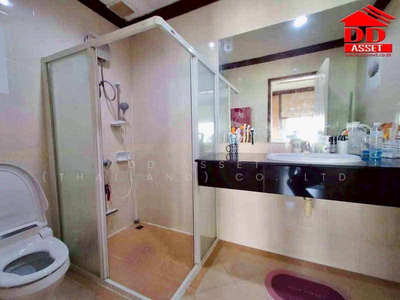 For Sale Baan Klang Muang Srinakarin24 บ้านกลางเมือง เดอะรอยัล โมนาโค ศรีนครินทร์-พัฒนาการ, Bangkok, Suan Luang, Suan Luang, Bangkok, 3 Bedrooms, 80 sqm, Single Detached House For Sale, by DD Asset (Thailand) Co.,Ltd, 500208216 - DDproperty.com