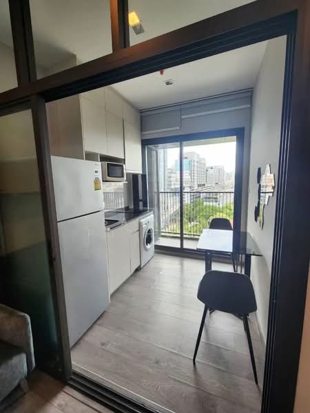 Whizdom Avenue Ratchada-Ladprao, Bangkok, Ladprao Road, Jom Phon, Chatuchak, Bangkok, 1 Bedroom, 31 sqm, Condo For Sale, by Savita Pothong, 500208225 - DDproperty.com