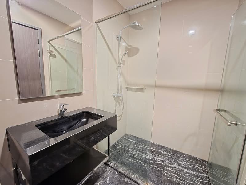 The Edge Sukhumvit 23, Bangkok, 6 Soi Sukhumvit 23, Khlongtoei Nua, Watthana, Bangkok, 1 Bedroom, 30 sqm, Condo For Sale, by Savita Pothong, 500208232 - DDproperty.com