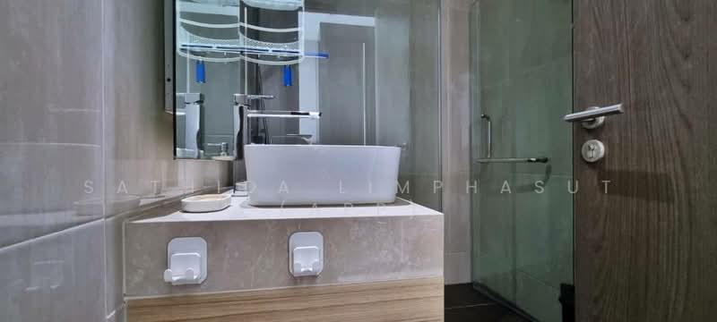 The Point Pratumnak, Chon Buri (Pattaya), ซอยราชวรุณ ถ.พัทยาสาย 2 ต.หนองปรือ อ.บางละมุง จ.ชลบุรี, Nong Pru, Bang Lamung (Pattaya), Chon Buri (Pattaya), 2 Bedrooms, 90 sqm, Condo For Rent, by Sathida Limphasut (App), 500208238 - DDproperty.com