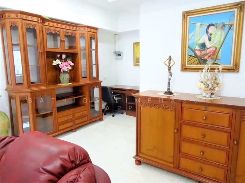 Jomtien Shining Star condominiums, Chon Buri (Pattaya), 1 จอมเทียน, Nong Pru, Bang Lamung (Pattaya), Chon Buri (Pattaya), 2 Bedrooms, 122 sqm, Condo For Sale, by Sathida Limphasut (App), 500208250 - DDproperty.com