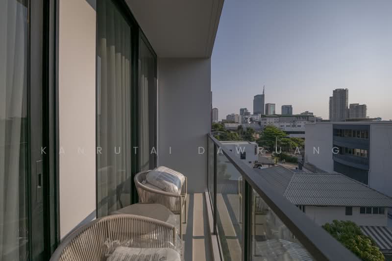 Via 34, Bangkok, 15 Soi Sukhumvit 34, Khong Tan, Khlong Toei, Bangkok, 3 Bedrooms, 146 sqm, Condo For Rent, by Kanrutai Dawruang, 500208257 - DDproperty.com