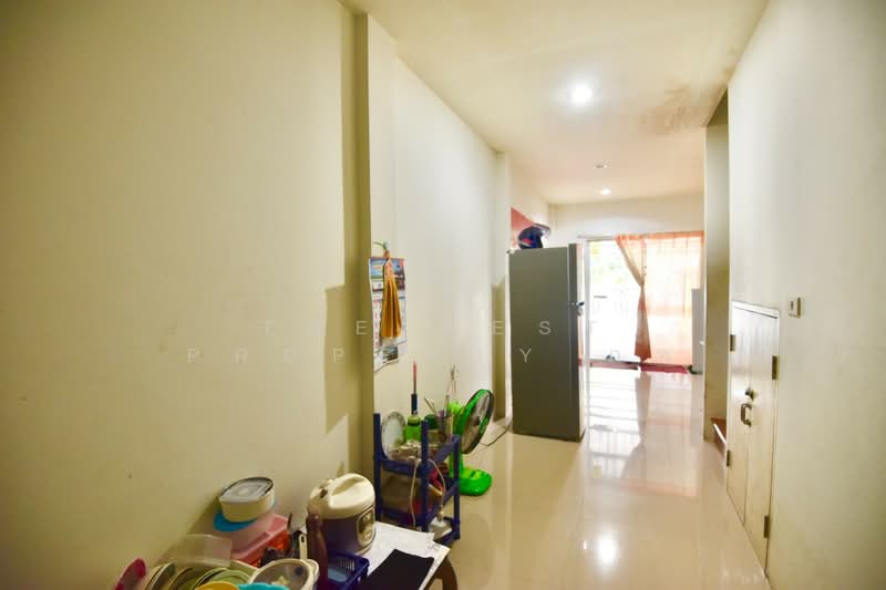 สิรารมย์พลัส มอเตอร์เวย์ (Sirarom Plus Motorway), Chachoengsao, Tha Sa-an, Bang Pakong, Chachoengsao, 2 Bedrooms, 111 sqm, Townhouse For Sale, by The Best Property ภพ, 500208268 - DDproperty.com