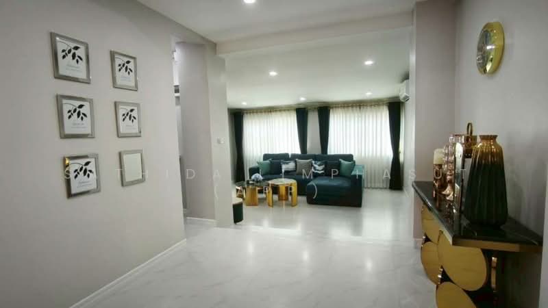 Blue Lagoon Resort Hua Hin, Phetchaburi, 1991 21 Petchkasem Road, Cha-am, Cha-Am, Phetchaburi, 4 Bedrooms, 250 sqm, Villa For Sale, by Sathida Limphasut (App), 500208274 - DDproperty.com