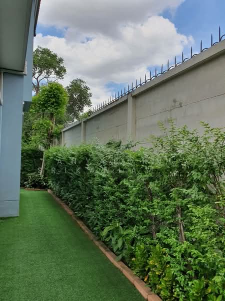 Life Bangkok Boulevard Ramintra 65 : ไลฟ์ บางกอก บูเลอวาร์ด รามอินทรา 65, กรุงเทพ, 50 ถนนรามอินทรา, ท่าแร้ง, บางเขน, กรุงเทพ, 191 ตร.ม., บ้านเดี่ยว ให้เช่า, โดย Anyaporn Srikanlayanabut, 500208282 - DDproperty.com