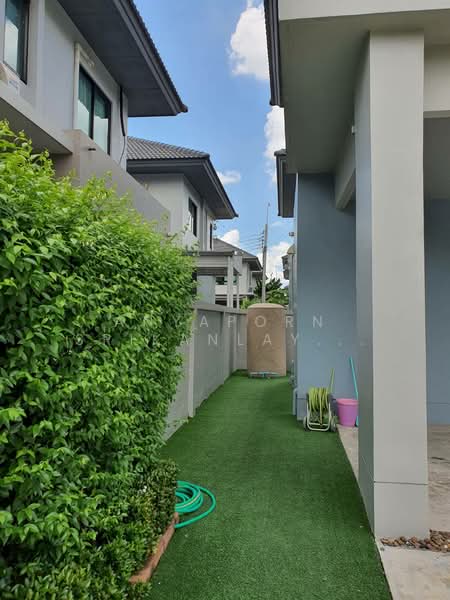 Life Bangkok Boulevard Ramintra 65 : ไลฟ์ บางกอก บูเลอวาร์ด รามอินทรา 65, กรุงเทพ, 50 ถนนรามอินทรา, ท่าแร้ง, บางเขน, กรุงเทพ, 191 ตร.ม., บ้านเดี่ยว ให้เช่า, โดย Anyaporn Srikanlayanabut, 500208282 - DDproperty.com