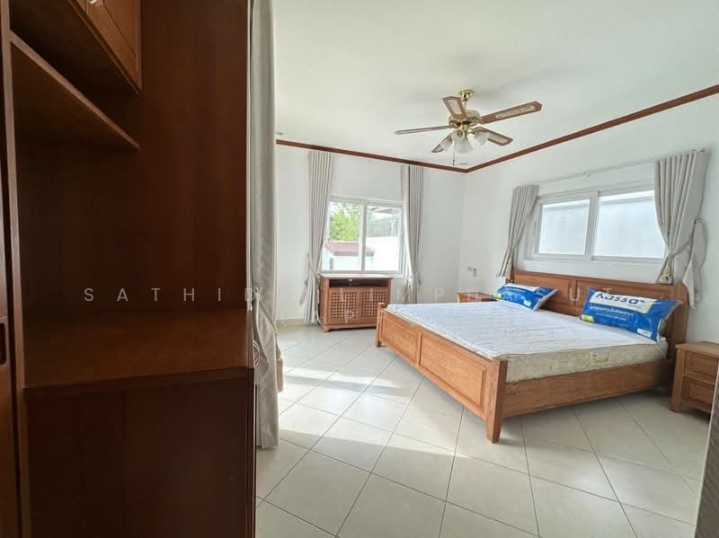 Hivery Pool Villa 1, Chon Buri (Pattaya), Nong Pla Lai, Bang Lamung (Pattaya), Chon Buri (Pattaya), 3 Bedrooms, 200 sqm, Villa For Rent, by Sathida Limphasut (App), 500208295 - DDproperty.com