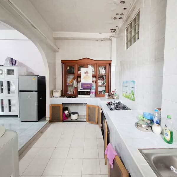 Suan Thong Villa 7 : สวนทอง วิลล่า 7, ปทุมธานี, ถนน ไสวประชาราษฎร์, ลาดสวาย, ลำลูกกา, ปทุมธานี, 144 ตร.ม., ทาวน์เฮ้าส์ ขาย, โดย AJHOMECENTER -คุณอ้อย, 500208298 - DDproperty.com
