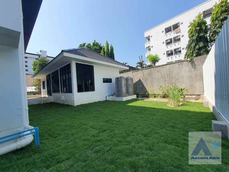 Luxury, Fully Furnished 5 Bedrooms House for Sale and Rent in Sukhumvit, Bangkok near BTS Bang Chak, Bangkok, Khlong Tan Nua, Watthana, Bangkok, 5 Bedrooms, 700 sqm, Single Detached House For Rent, by Accom Asia, 500208319 - DDproperty.com