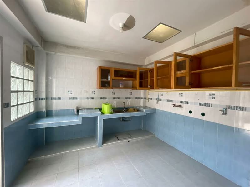 ทาวน์โฮม 2 ชั้น 24.9 ตร.ว. หมู่บ้านคาซาลีน่า รามอินทรา14 ซอยรามอินทรา14 แยก 17-2 (ซอยมัยลาภ), กรุงเทพ, ถนนรามอินทรา, ท่าแร้ง, บางเขน, กรุงเทพ, 120 ตร.ม., ทาวน์เฮ้าส์ ขาย, โดย คุณ สุภัตรา พลอยแดง (แพร), 500208326 - DDproperty.com