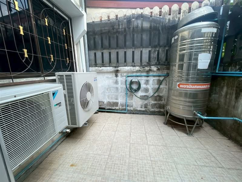 ทาวน์โฮม 2 ชั้น 24.9 ตร.ว. หมู่บ้านคาซาลีน่า รามอินทรา14 ซอยรามอินทรา14 แยก 17-2 (ซอยมัยลาภ), กรุงเทพ, ถนนรามอินทรา, ท่าแร้ง, บางเขน, กรุงเทพ, 120 ตร.ม., ทาวน์เฮ้าส์ ขาย, โดย คุณ สุภัตรา พลอยแดง (แพร), 500208326 - DDproperty.com