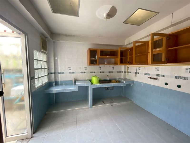 ทาวน์โฮม 2 ชั้น 24.9 ตร.ว. หมู่บ้านคาซาลีน่า รามอินทรา14 ซอยรามอินทรา14 แยก 17-2 (ซอยมัยลาภ), กรุงเทพ, ถนนรามอินทรา, ท่าแร้ง, บางเขน, กรุงเทพ, 120 ตร.ม., ทาวน์เฮ้าส์ ขาย, โดย คุณ สุภัตรา พลอยแดง (แพร), 500208326 - DDproperty.com