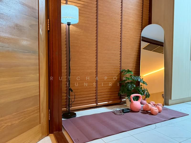 ทาวน์เฮ้าส์ให้เช่า – ใกล้เจ็ดยอดพลาซ่า เพียง 5 นาที ค่าเช่า 40,000 บาท / เดือน รหัสทรัพย์ : No.2H128, Chiang Mai, Chang Phuak, Muang Chiang Mai, Chiang Mai, 3 Bedrooms, 120 sqm, Townhouse For Rent, by Rutchaporn Tunsiri, 500208349 - DDproperty.com