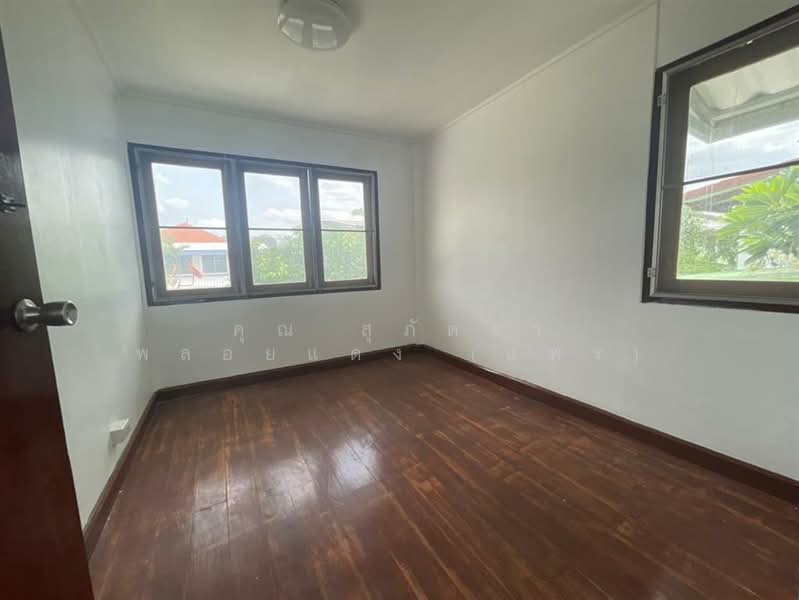 บ้านเดี่ยว 2 ชั้น 76 ตร.ว. หมู่บ้านการเคหะชุมชนท่าทราย ซอยประชาชื่น12 แยก1-2, Bangkok, ถนนประชาชื่น, Thung Song Hong, Lak Si, Bangkok, 5 Bedrooms, 310 sqm, Single Detached House For Sale, by คุณ สุภัตรา พลอยแดง (แพร), 500208359 - DDproperty.com