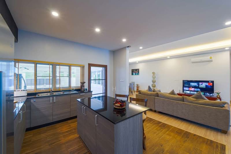 Emerald Scenery, Prachuap Khiri Khan, 300 Moo 9 Soi Hua Na 21, Thap Tai, Hua Hin, Prachuap Khiri Khan, 5 Bedrooms, 236 sqm, Villa For Rent, by Saifon Phuphanna, 500208373 - DDproperty.com