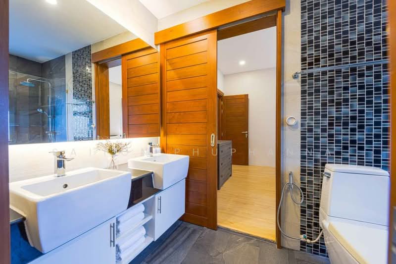 Emerald Scenery, Prachuap Khiri Khan, 300 Moo 9 Soi Hua Na 21, Thap Tai, Hua Hin, Prachuap Khiri Khan, 5 Bedrooms, 236 sqm, Villa For Rent, by Saifon Phuphanna, 500208373 - DDproperty.com