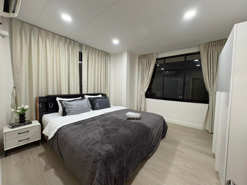 บ้าน 4-ห้องนอน, กรุงเทพ, สามเสนนอก, ห้วยขวาง, กรุงเทพ, 325 ตร.ม., บ้านเดี่ยว ให้เช่า, โดย Nusara Rongtran, 500208397 - DDproperty.com