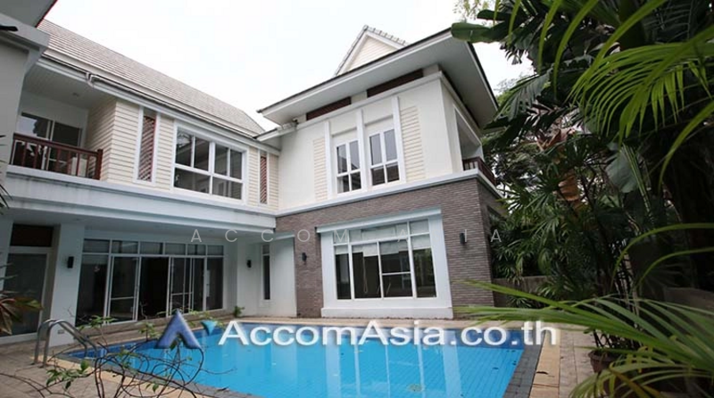 Pet friendly 4 Bedrooms House for Rent in Sukhumvit, Bangkok near BTS Thong Lo at Privacy and Peacef, Bangkok, Khlong Tan Nua, Watthana, Bangkok, 4 Bedrooms, 400 sqm, Single Detached House For Rent, by Accom Asia, 500208433 - DDproperty.com