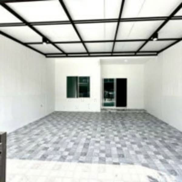 The Colors Premium Rangsit - Lumlukka : เดอะคัลเลอร์ส พรีเมียม รังสิต - ลำลูกกา, ปทุมธานี, ถนนวัดกลางคลอง4, ลาดสวาย, ลำลูกกา, ปทุมธานี, 120 ตร.ม., ทาวน์เฮ้าส์ ขาย, โดย ธนสร พรมโสภา, 500208476 - DDproperty.com