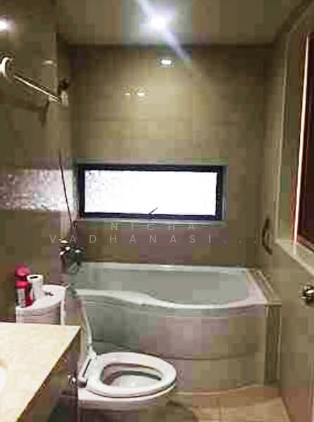 Noble Ambience Sarasin, Bangkok, Soi Sarasin, Sarasin Road, Lumphini, Pathum Wan, Bangkok, 1 Bedroom, 49 sqm, Condo For Rent, by Nicha Vadhanasiriyakorn, 500208494 - DDproperty.com