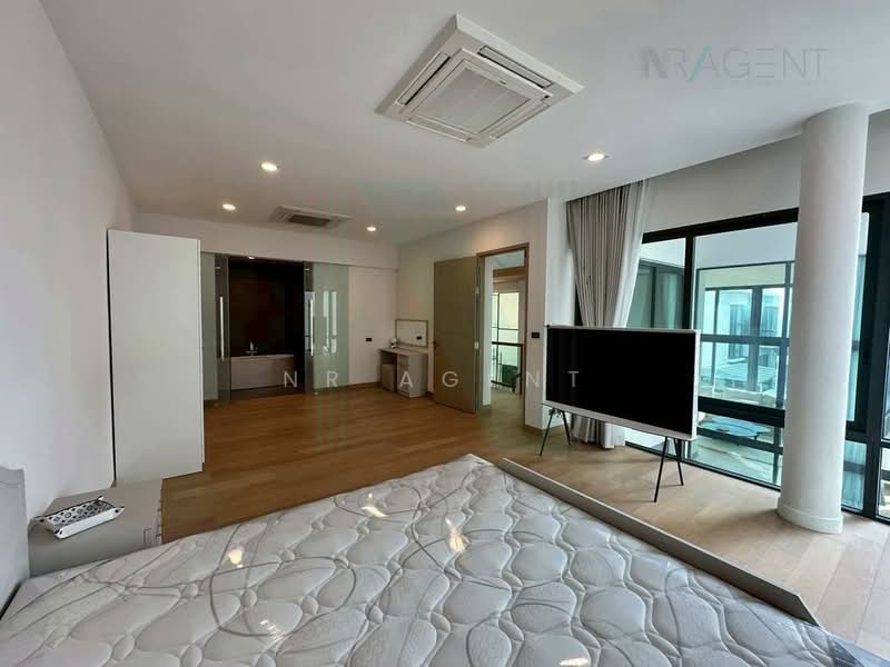 The Glamor Ekkamai – Praditmanutham, Bangkok, Soi Praditmanutham 8, Khlong Chaokhun Sing, Wang Thonglang, Bangkok, 3 Bedrooms, 415 sqm, Single Detached House For Sale, by NR AGENT, 500208496 - DDproperty.com