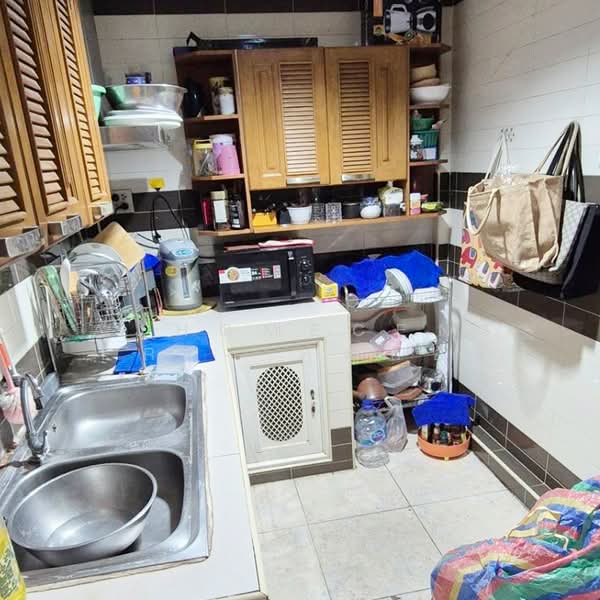 For Sale - ตึก3ชั้น 2คูหา 30.3ตรว. ซ.ราชวิถี7 (ซ.วัฒนโยธิน), Bangkok