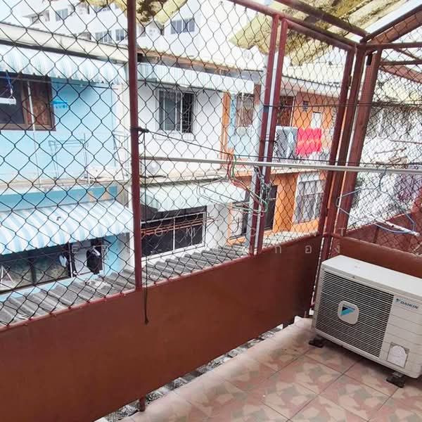 For Sale - ตึก3ชั้น 2คูหา 30.3ตรว. ซ.ราชวิถี7 (ซ.วัฒนโยธิน), Bangkok