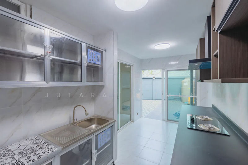 The Metro Rama 9, Bangkok, Soi 3/2, Prawet, Prawet, Bangkok, 3 Bedrooms, 200 sqm, Townhouse For Sale, by Jutarat Jitmun, 500208509 - DDproperty.com